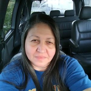 Meet your Posher, Herminia