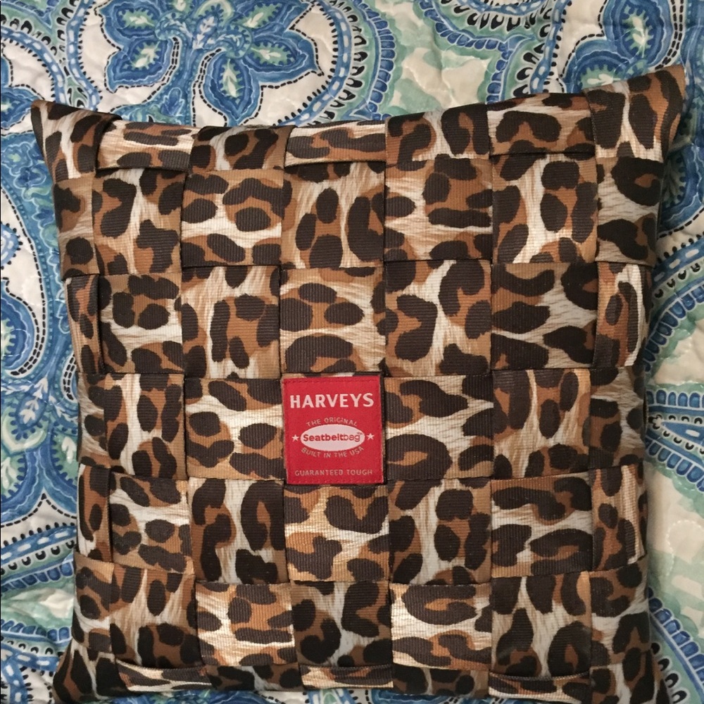 Harveys seatbelt leopard pillow