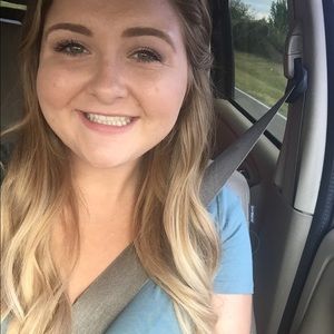 Meet your Posher, Kelsey