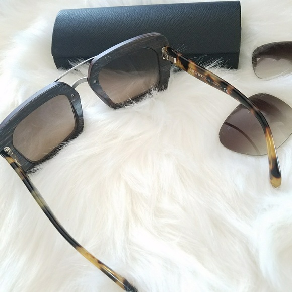 Prada eyewear main image 4