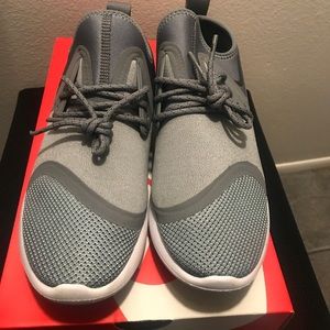 Nike Lunarcharge Essential