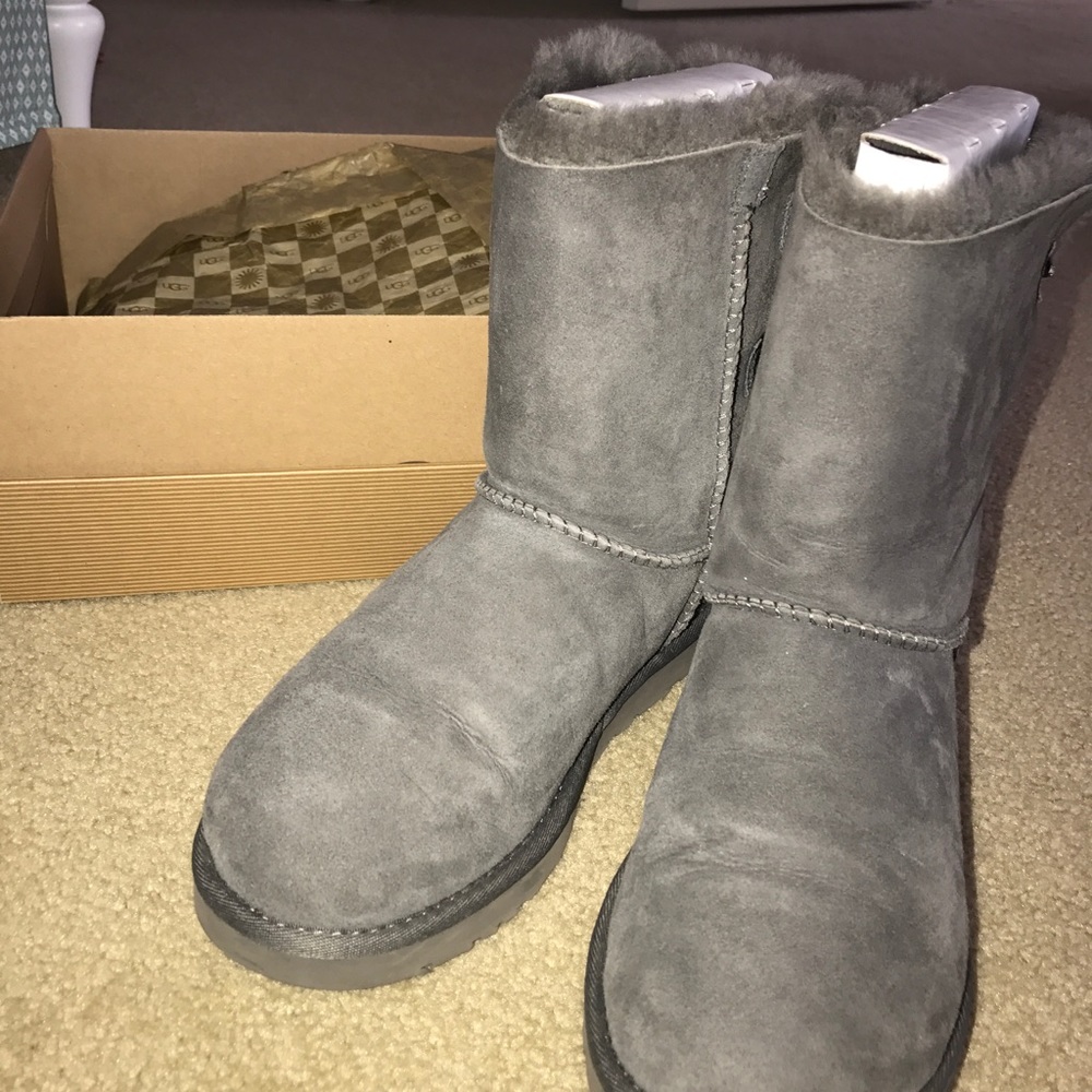 Uggs women