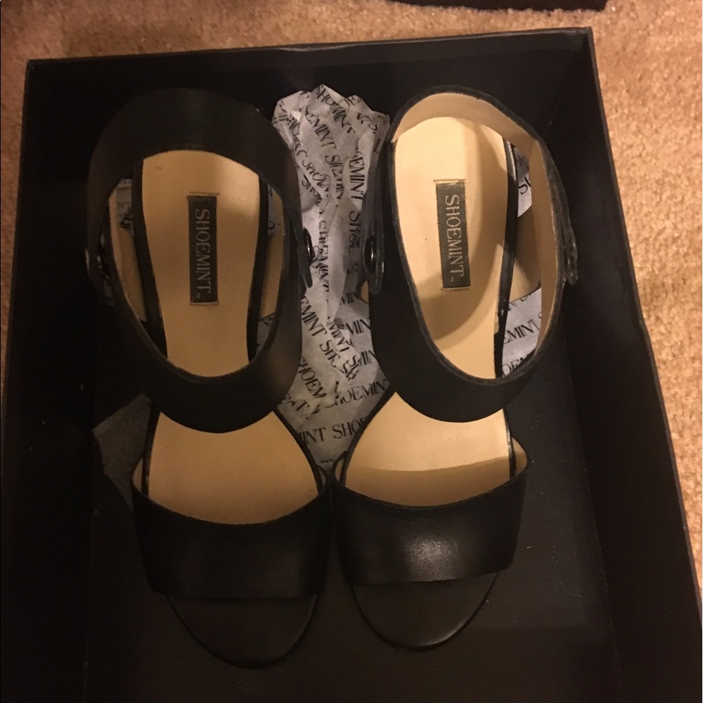 ShoeMint Open Toe Heels