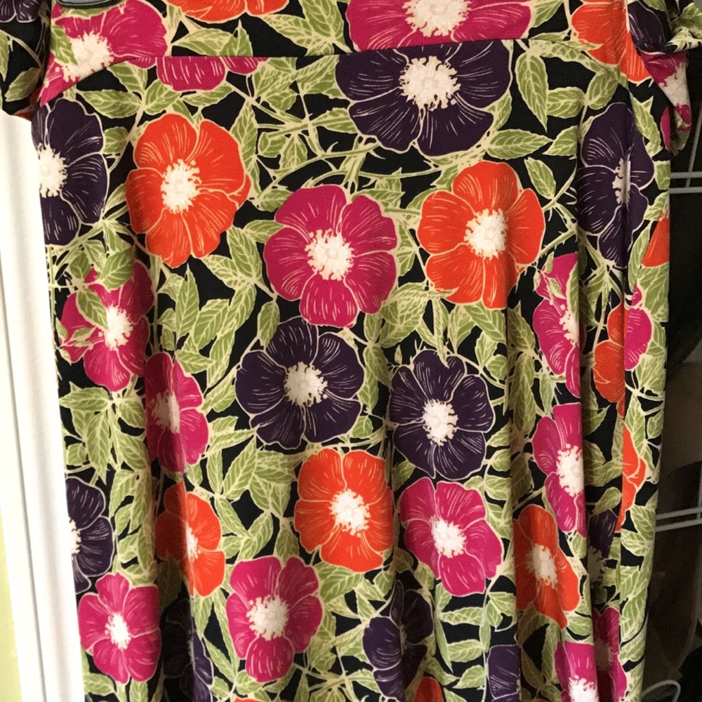 XL Lularoe Azure