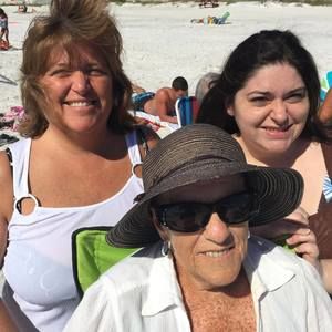 Meet your Posher, Lori