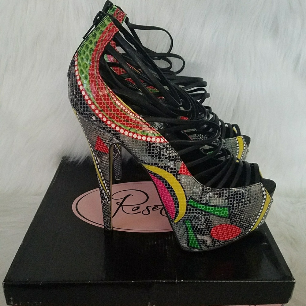 Multicolored Platform Pumps