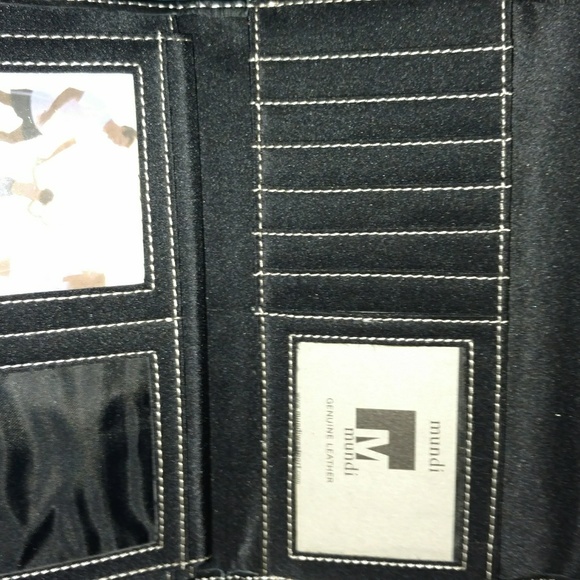 Ladies wallet - Picture 2 of 2