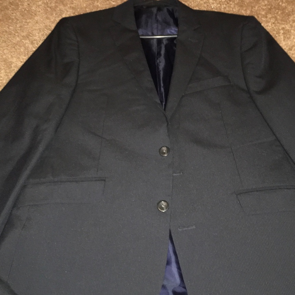 Kenneth Cole Reaction 40 R suit jacket - Picture 3 of 7