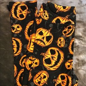 NWT LuLaRoe Halloween Tween Mad Pumpkin Leggings