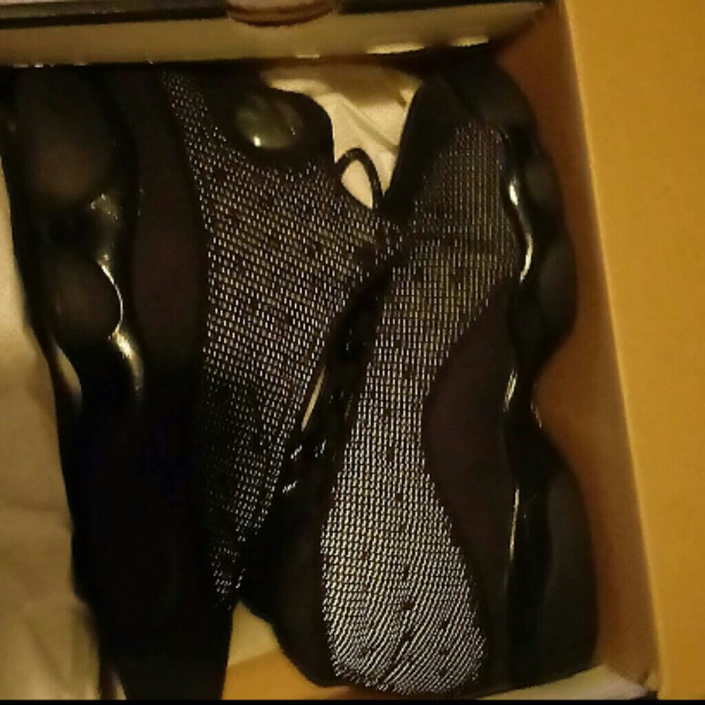 Black cats 13 jordans
