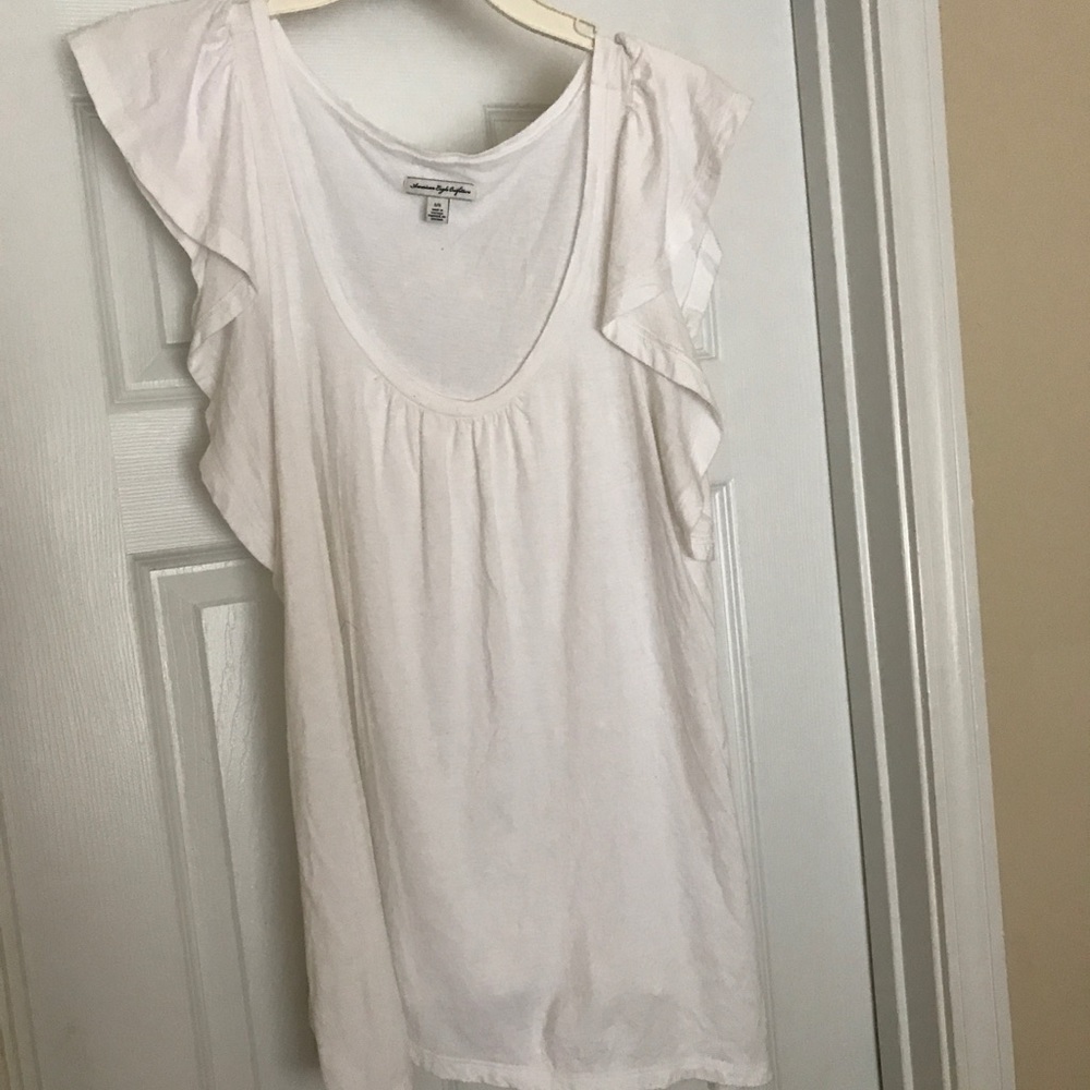 AE EUC white flowy top