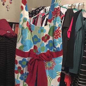 NWT Torrid 26w dress with funky pattern