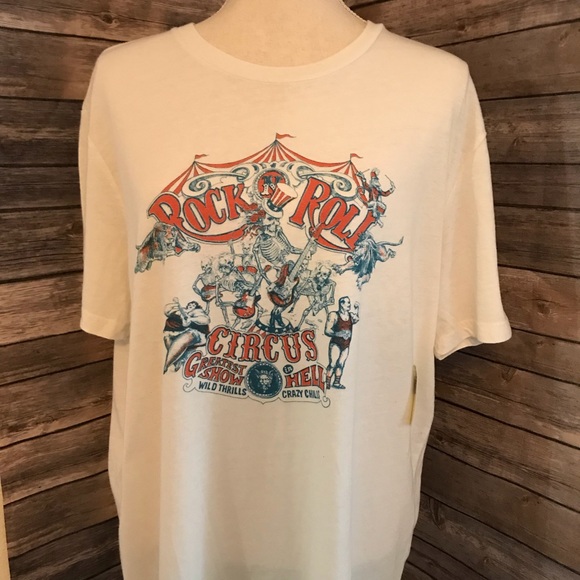 Lucky 🍀 Brand Rock n Roll Circus Men’s T-shirt - Picture 1 of 8