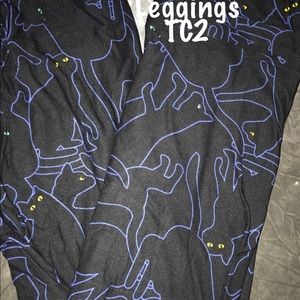 NWT LuLaRoe Halloween Black & Purple Cat Leggings