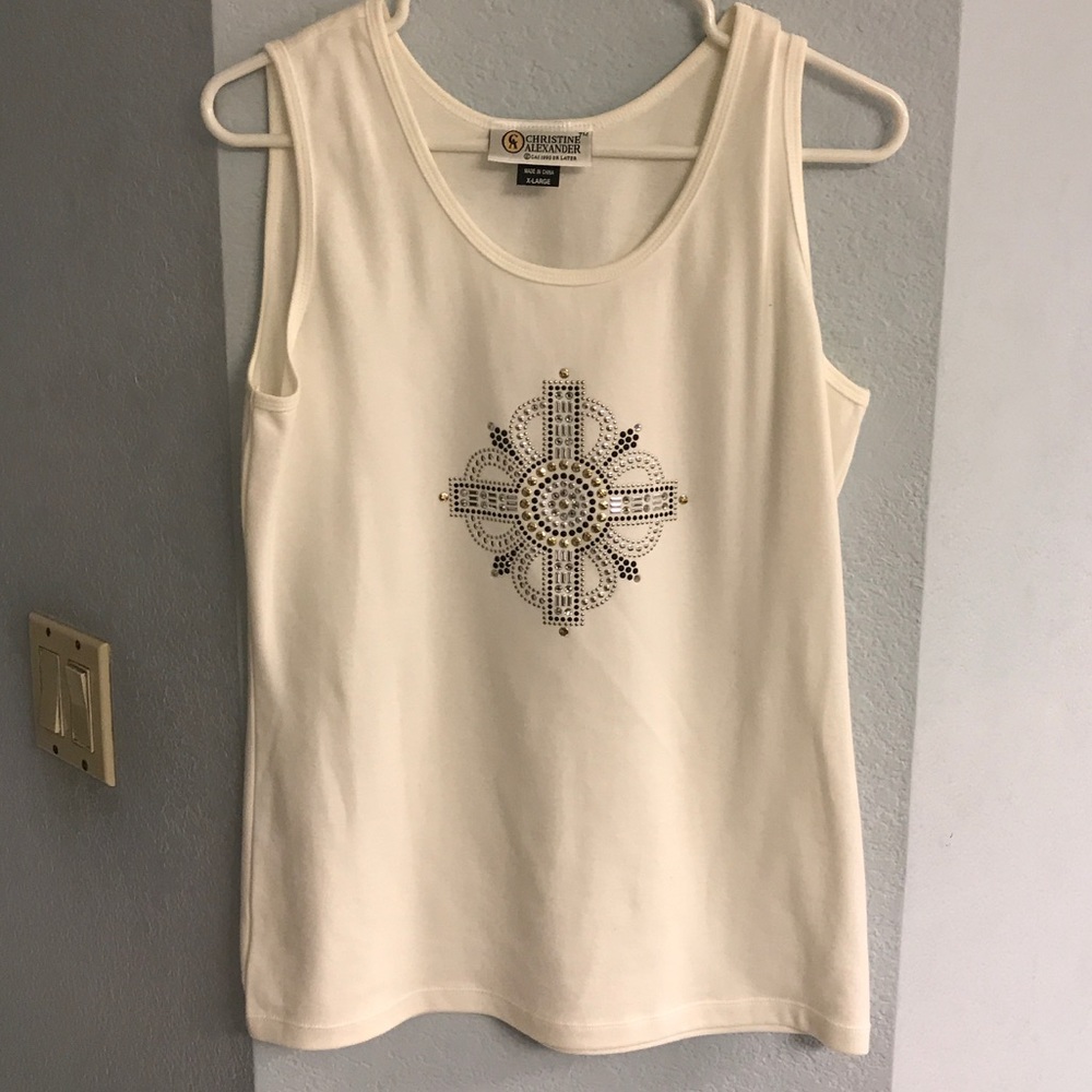 Beautiful dainty tank top