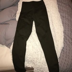 Lululemon olive green leggings