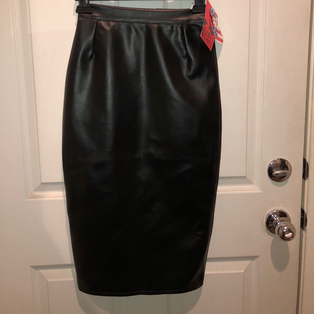 BNWT deadly dames faux leather pencil skirt