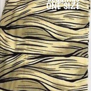 NWT LuLaRoe Halloween Mummy OS Leggings