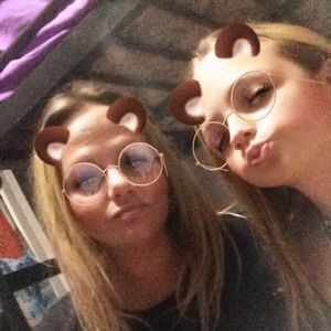 Meet your Posher, Katelyn