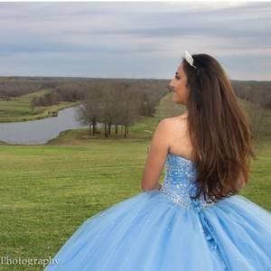 Meet your Posher, Ana