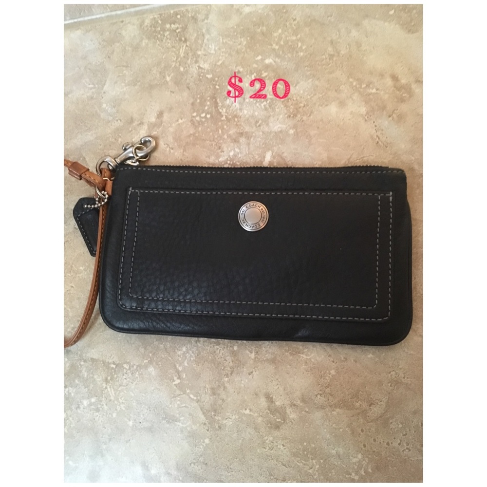 Coach leather wristlet