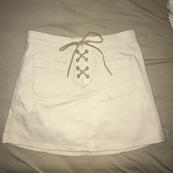 Cream A-line skirt - Picture 6 of 7