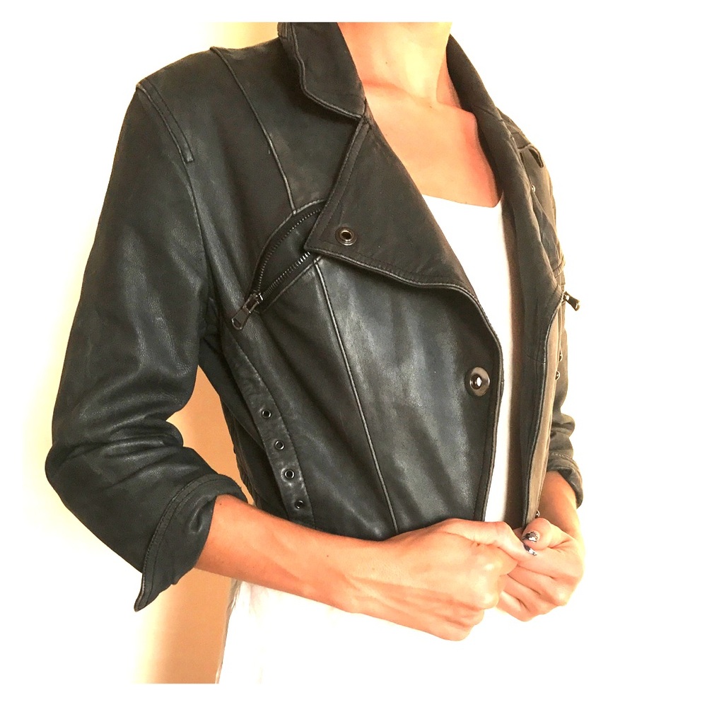 Cropped Leather Jacket