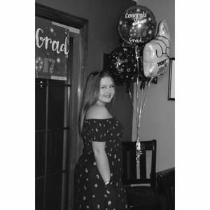 Meet your Posher, Carly