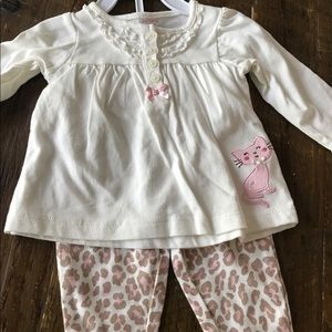 Long sleeve top with pants