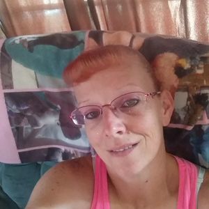 Meet your Posher, Leila