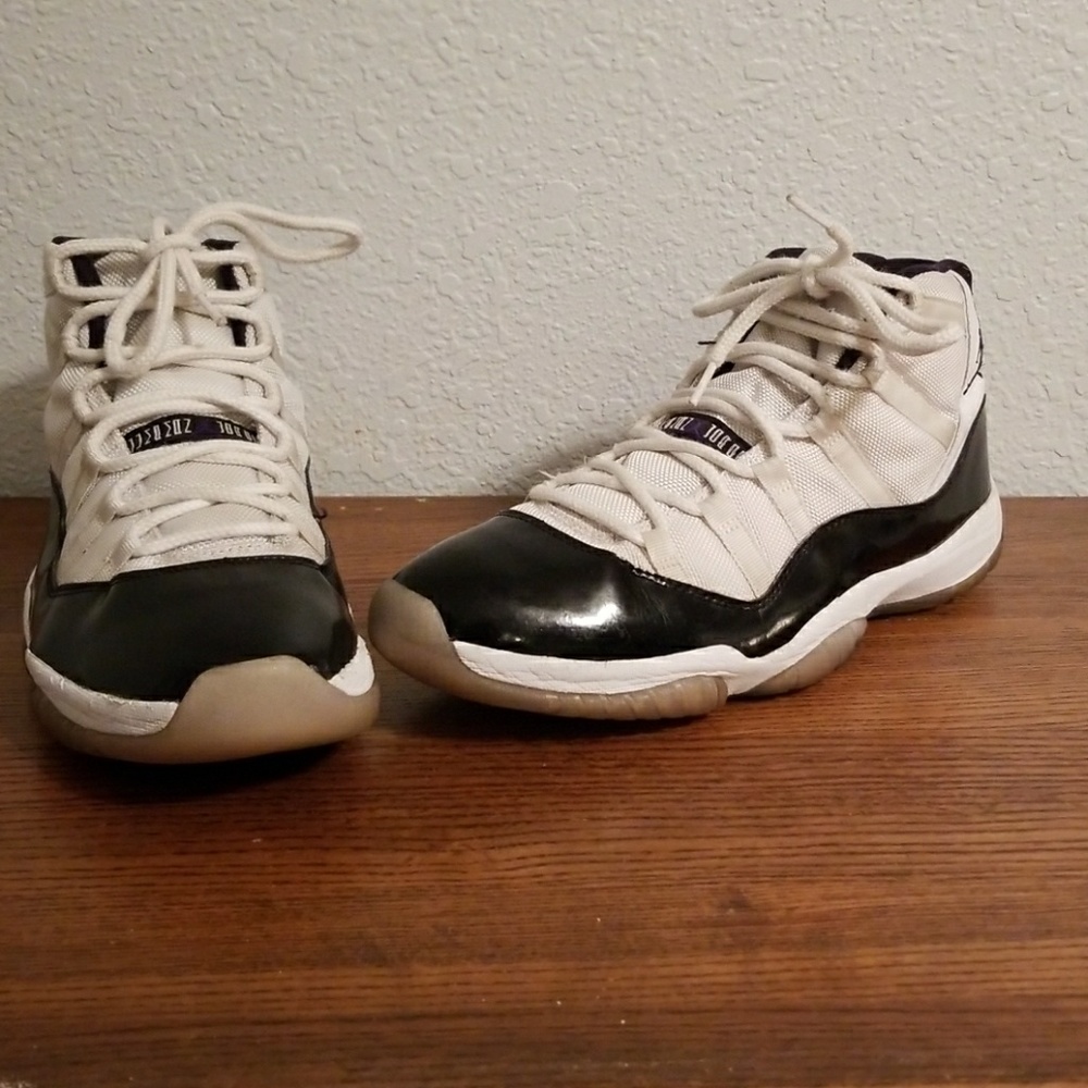 Jordan 11 'Concord'