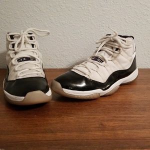 Jordan 11 'Concord'