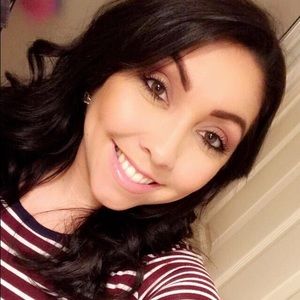 Meet your Posher, Dulce