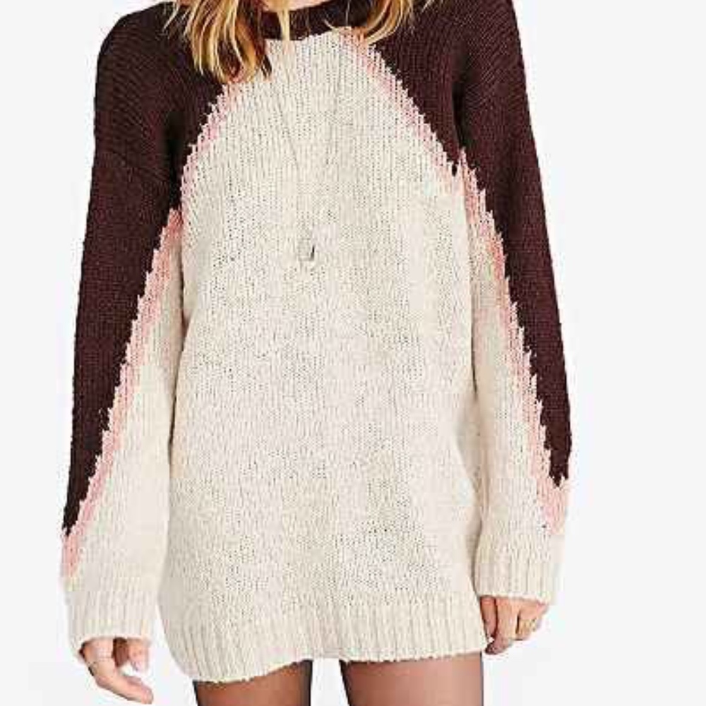 Ecote Oversized Chevron Sweater with scoop back