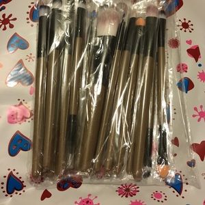 20 piece makeup brush set-olive/black