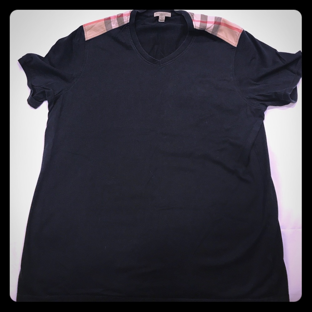 Burberry tshirt