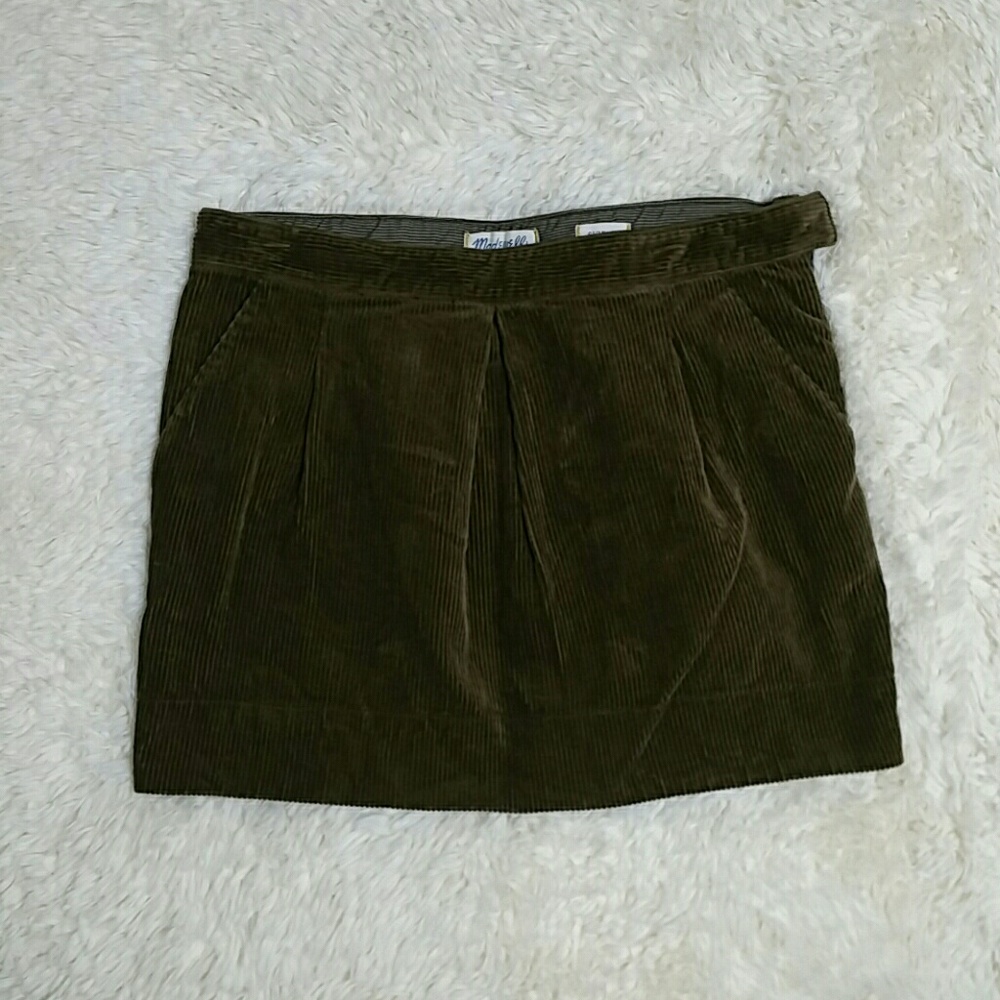 Madewell corduroy mini skirt with pockets