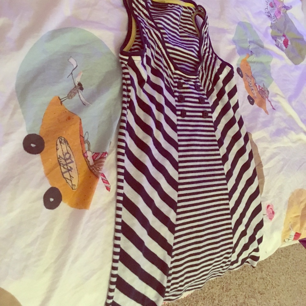 Tank top.