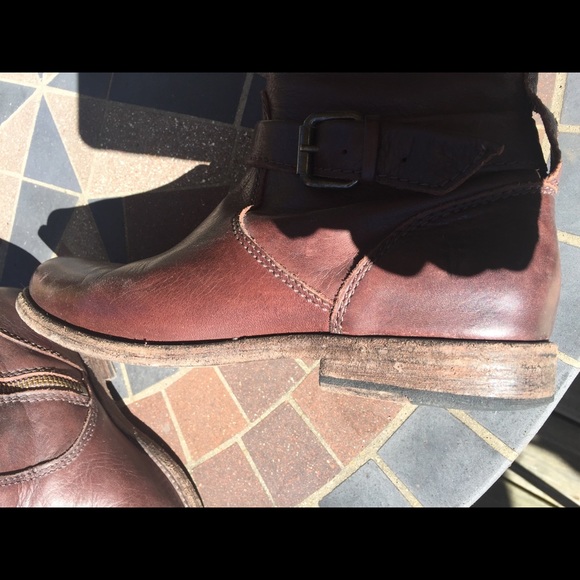 Fabulous Frye boots - Picture 4 of 7
