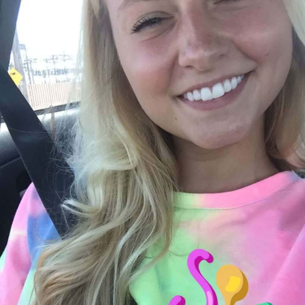 Meet your Posher, Macy