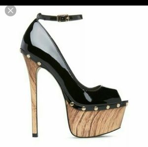 Shoedazzle Nicole heels