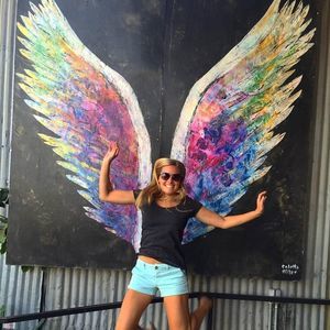 Meet your Posher, Danielle