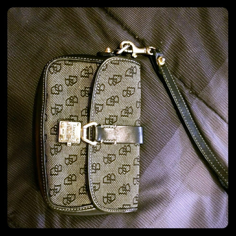 Authentic Dooney & Bourke wristlet