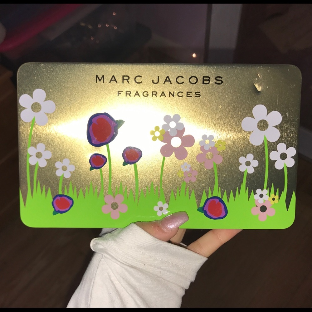 Marc Jacobs roller ball perfume trio