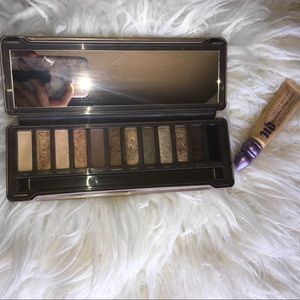 Urban decay Naked 2 Pallet and primer potion