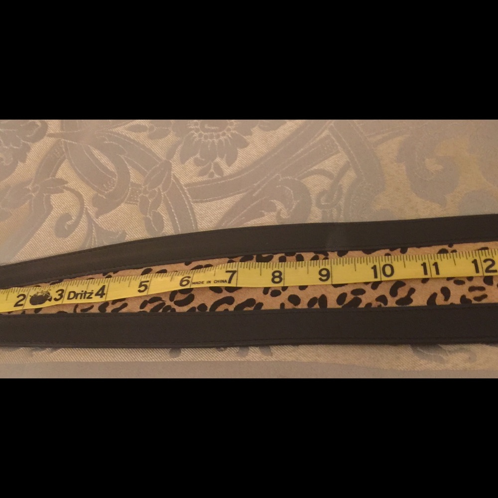 Cowhide belt - Picture 3 of 5