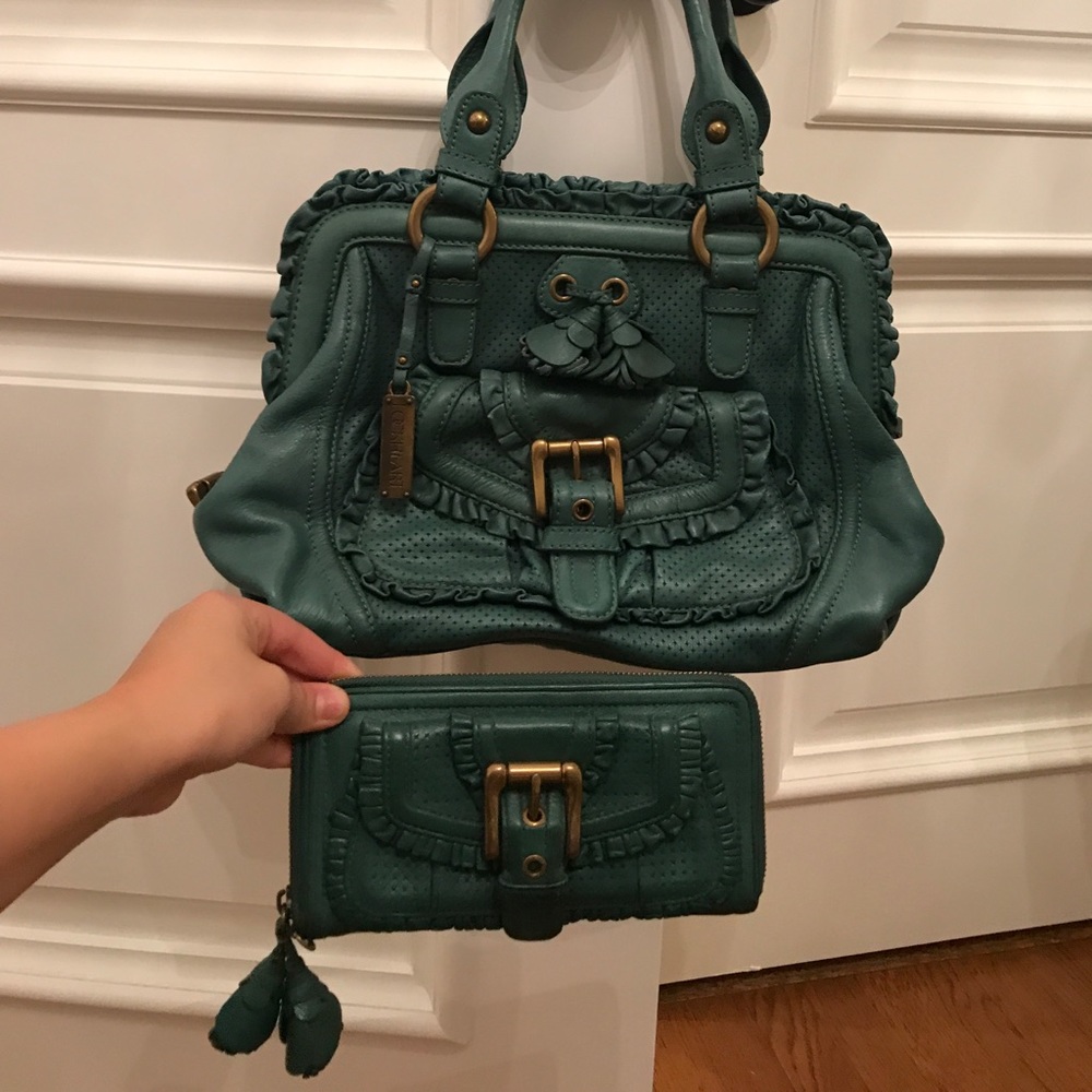 Lockheart Purse and Wallet