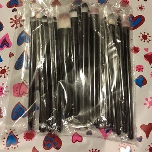 20 piece makeup brush set-black