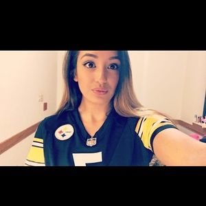 Meet your Posher, Esther