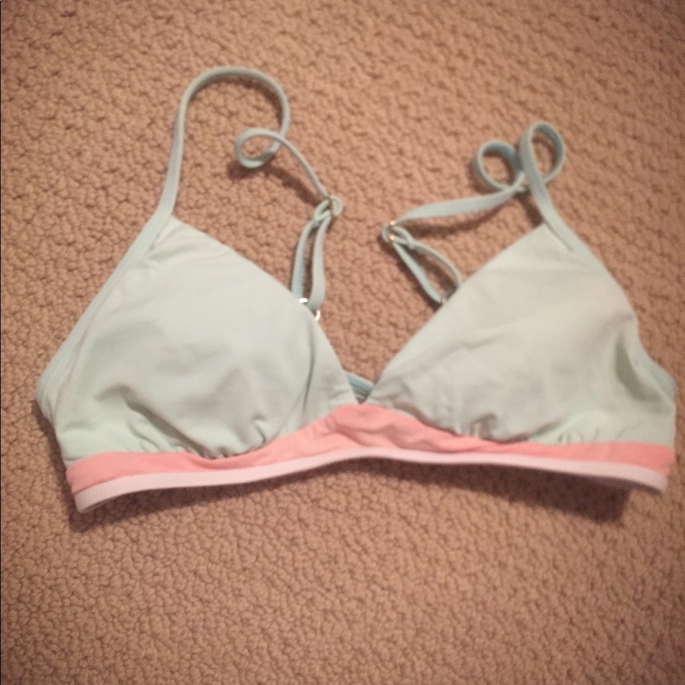 L*SPACE TRANGLE TURQUOISE BIKINI TOP — size S